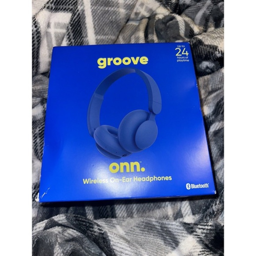 Groove Onn‎ Wireless On-Ear Headphones 24 HOURS OF PLAYTIME Brand new B1-1